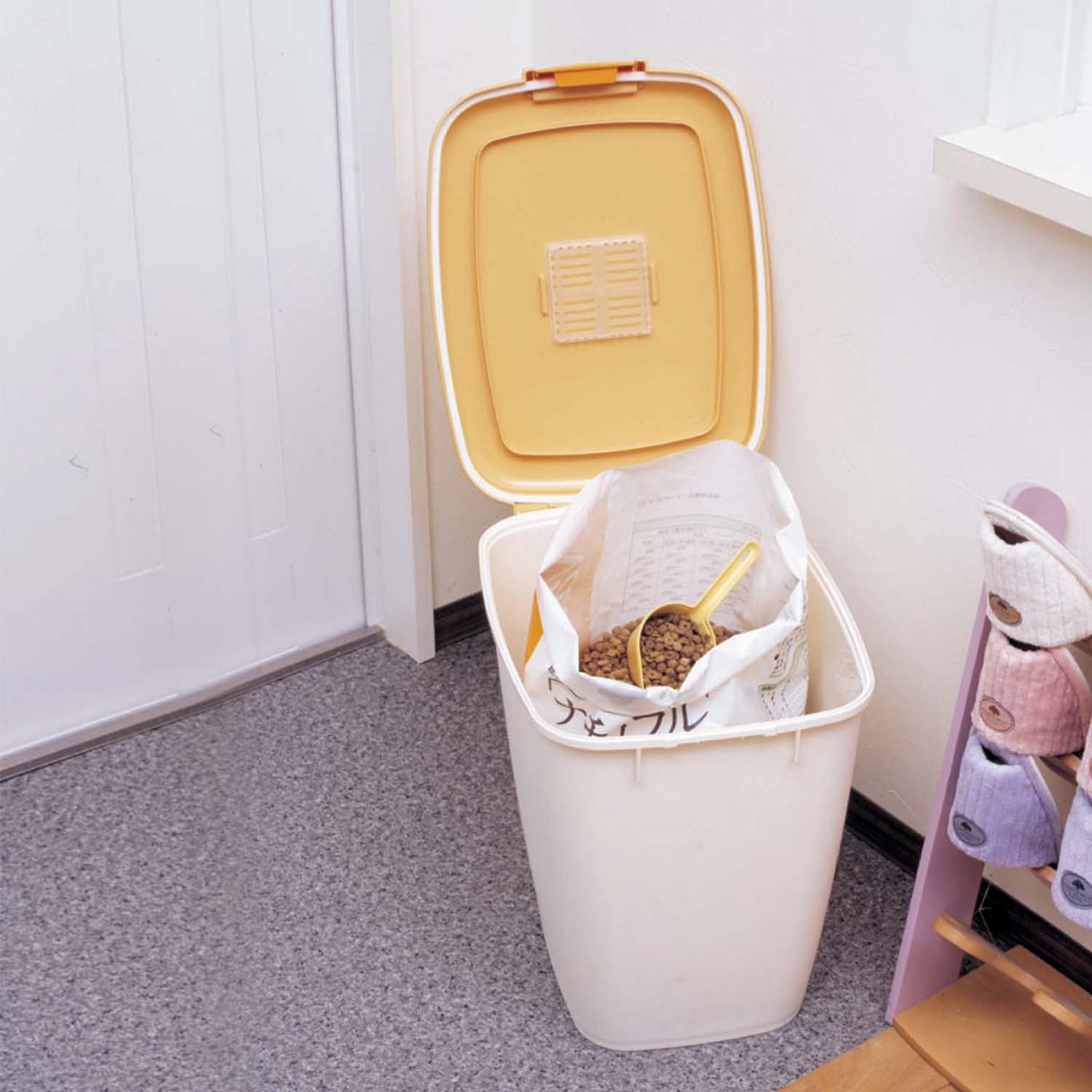 Iris Food Container With Spoon MFS 10 (Orange)