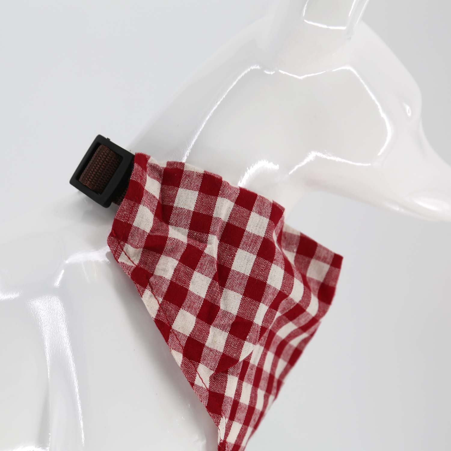 Bobo Checkered Bib (Red)